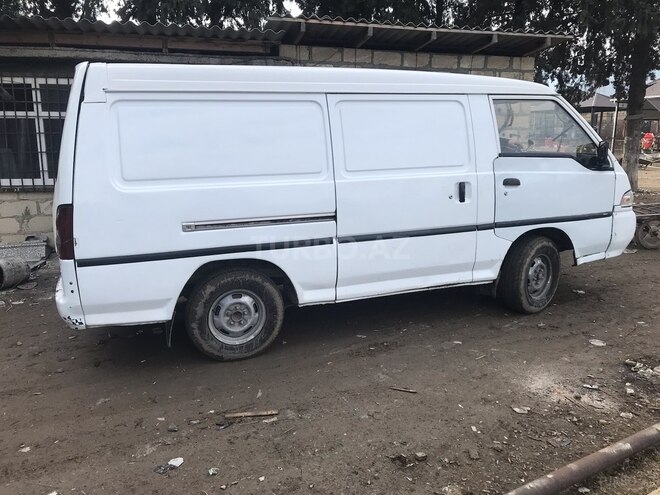 Hyundai H 100 2006, 336,580 km - 2.5 л - Tovuz