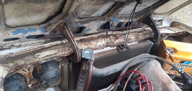 LADA (VAZ) 2106 1981, 99,000 km - 1.5 l - Xudat