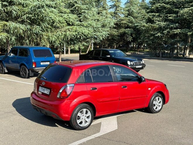 Kia Rio 2010, 210,000 km - 1.4 l - Bakı