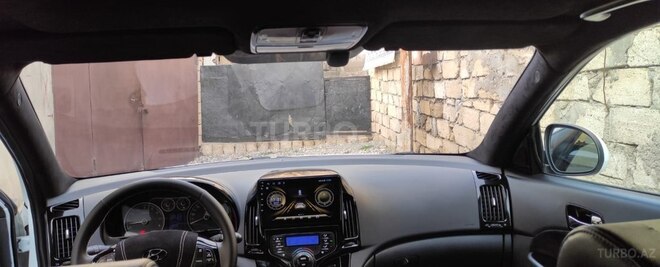 Hyundai i30 2009, 213,000 km - 2.0 l - Bakı