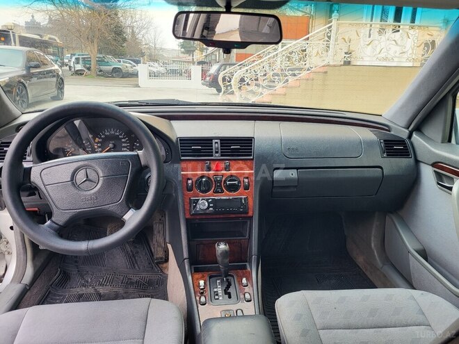 Mercedes C 180 1996, 321,500 km - 1.8 l - Bakı