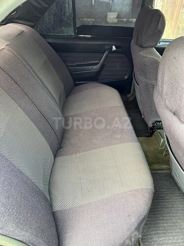 Mercedes 190 1993, 271,744 km - 2.0 l - Ucar