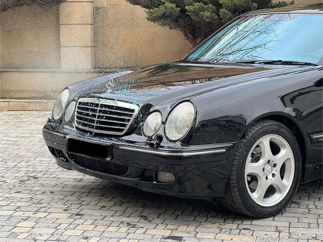 Mercedes E 240 2000, 360,500 km - 2.6 л - Bakı
