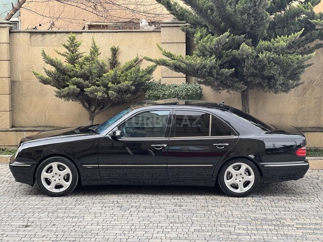 Mercedes E 240 2000, 360,500 km - 2.6 л - Bakı