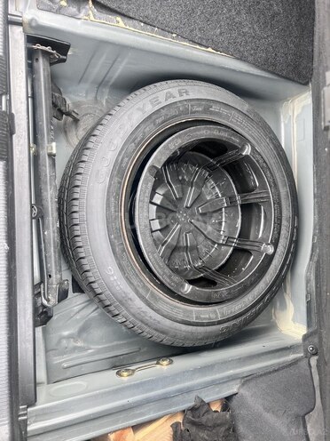 Mercedes E 240 2000, 360,500 km - 2.6 л - Bakı