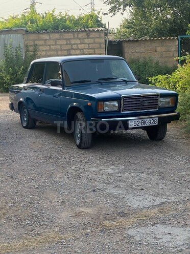 LADA (VAZ) 2107 2008, 80,000 km - 1.6 л - Salyan