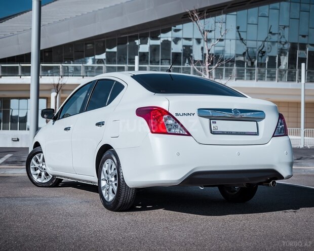 Nissan Sunny 2014, 171,658 km - 1.5 л - Bakı