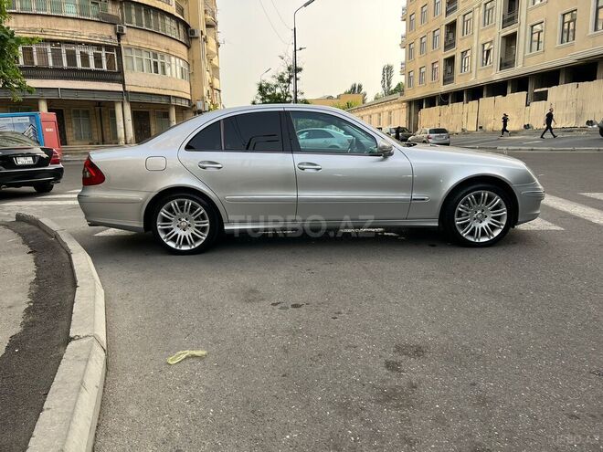 Mercedes E 220 2008, 205,000 km - 2.2 l - Bakı