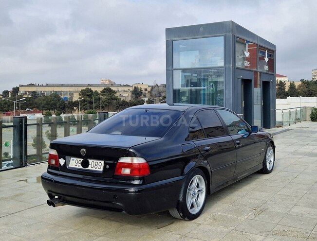 BMW 528 1999, 285,000 km - 2.8 л - Bakı