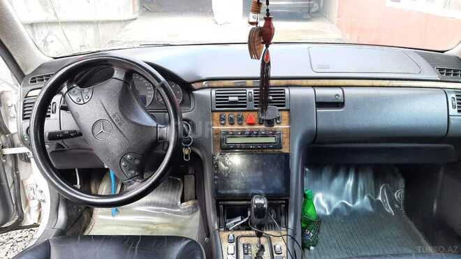 Mercedes E 320 2000, 830,000 km - 3.2 l - Lənkəran