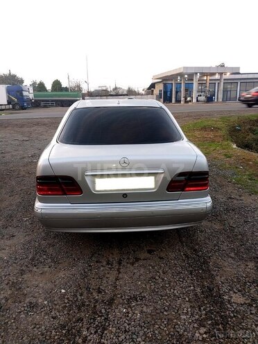 Mercedes E 320 2000, 830,000 km - 3.2 l - Lənkəran
