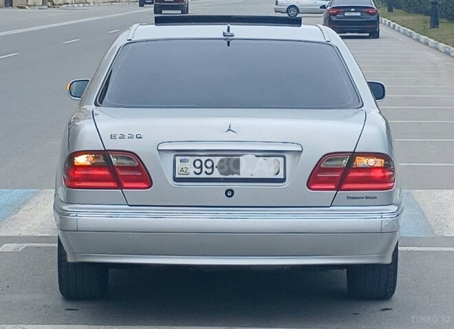 Mercedes E 220 2000, 342,112 km - 2.2 l - Sumqayıt
