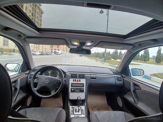 Mercedes E 220 2000, 342,112 km - 2.2 l - Sumqayıt