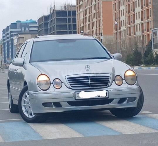 Mercedes E 220 2000, 342,112 km - 2.2 l - Sumqayıt