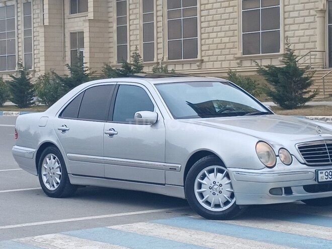 Mercedes E 220 2000, 342,112 km - 2.2 l - Sumqayıt