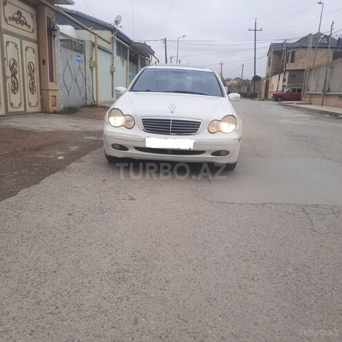 Mercedes C 240 2000, 413,300 km - 2.4 l - Bakı