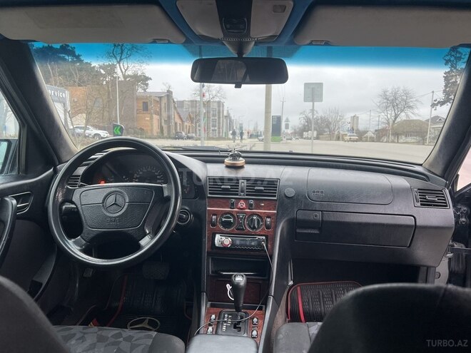 Mercedes C 180 1998, 180,000 km - 1.8 л - Xudat