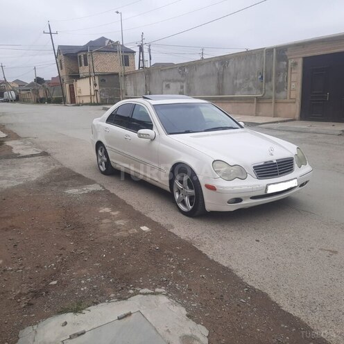 Mercedes C 240 2000, 413,300 km - 2.4 l - Bakı