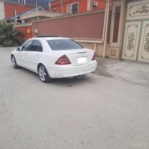 Mercedes C 240 2000, 413,300 km - 2.4 l - Bakı