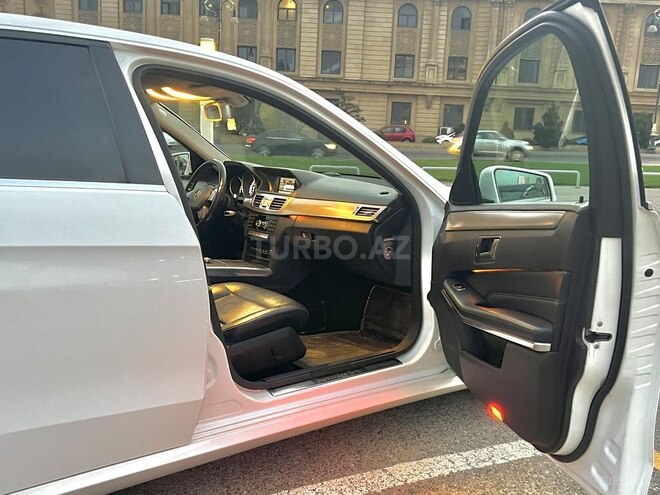 Mercedes E 220 2013, 198,000 km - 2.2 l - Bakı