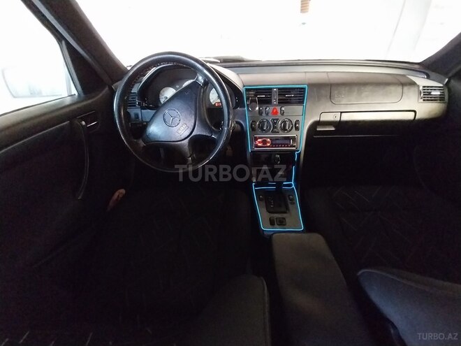 Mercedes C 200 2000, 250,000 km - 0.2 л - Ağstafa