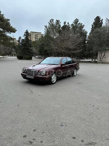 Mercedes E 240 1997, 380,000 km - 2.4 l - Sumqayıt