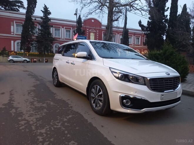 Kia Carnival 2015, 103,044 km - 2.2 l - Bakı