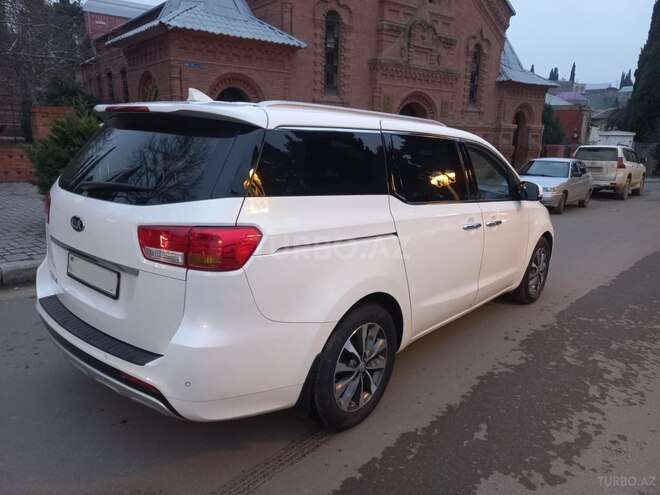 Kia Carnival 2015, 103,044 km - 2.2 l - Bakı