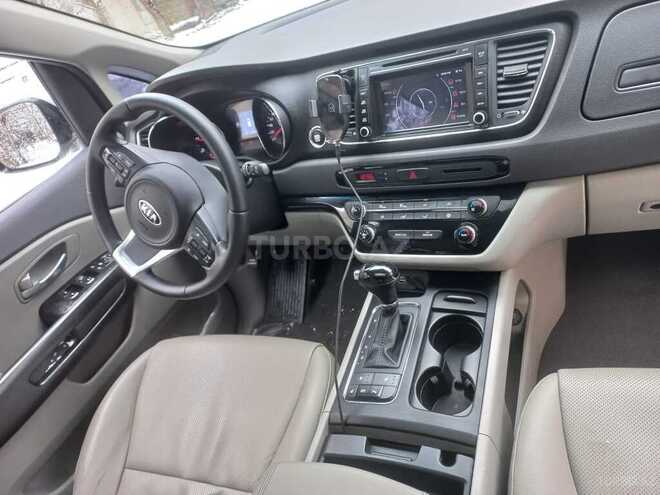 Kia Carnival 2015, 103,044 km - 2.2 l - Bakı