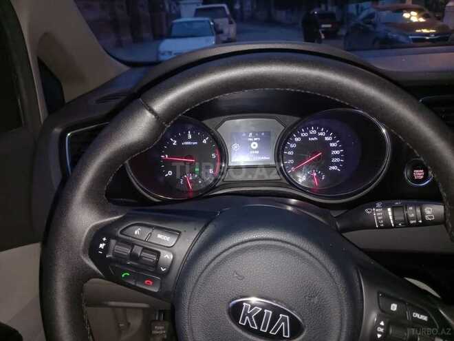 Kia Carnival 2015, 103,044 km - 2.2 l - Bakı