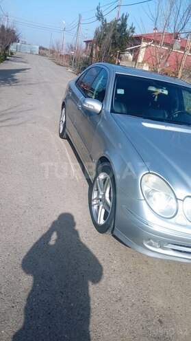 Mercedes E 260 2003, 279,155 km - 2.6 l - Sabirabad