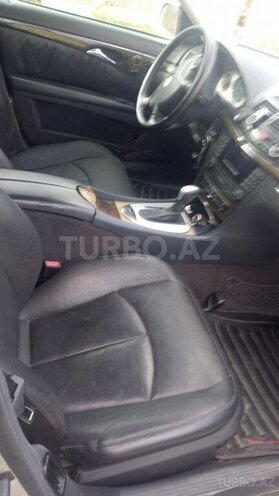 Mercedes E 260 2003, 279,155 km - 2.6 l - Sabirabad