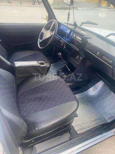 LADA (VAZ) 2107 2006, 99,000 km - 1.6 l - Yevlax