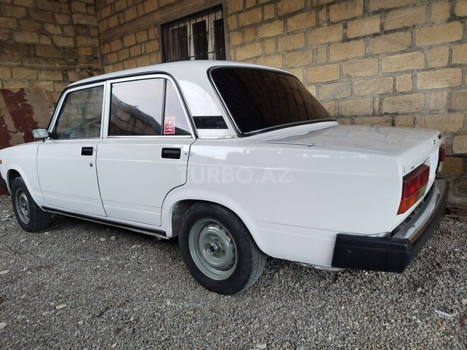LADA (VAZ) 2107 2006, 99,000 km - 1.6 l - Yevlax