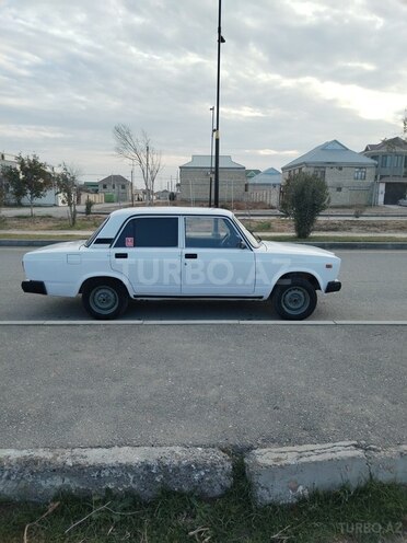 LADA (VAZ) 2107 2006, 99,000 km - 1.6 l - Yevlax