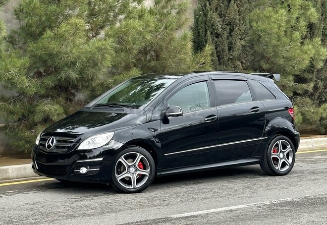 Mercedes B 170 2008, 105,000 km - 1.7 l - Bakı