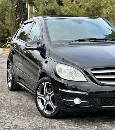 Mercedes B 170 2008, 105,000 km - 1.7 l - Bakı