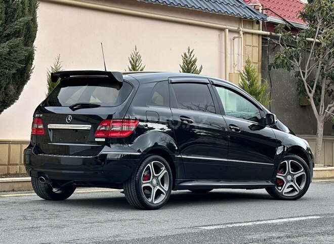Mercedes B 170 2008, 105,000 km - 1.7 l - Bakı