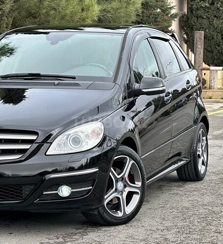 Mercedes B 170 2008, 105,000 km - 1.7 l - Bakı