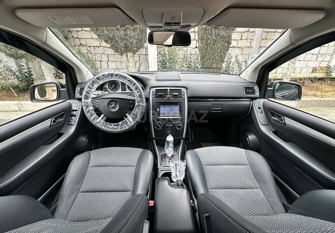 Mercedes B 170 2008, 105,000 km - 1.7 l - Bakı