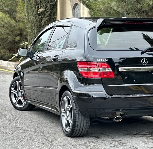 Mercedes B 170 2008, 105,000 km - 1.7 l - Bakı