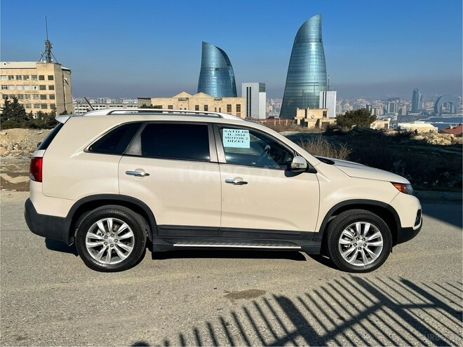 Kia Sorento 2010, 240,000 km - 2.0 l - Bakı