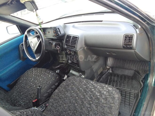 LADA (VAZ) 2112 2004, 136,500 km - 1.6 л - Salyan