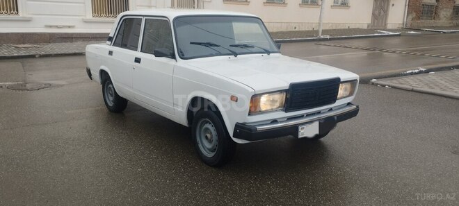 LADA (VAZ) 2107 2006, 312,000 km - 1.6 l - Quba
