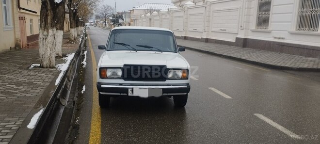 LADA (VAZ) 2107 2006, 312,000 km - 1.6 l - Quba