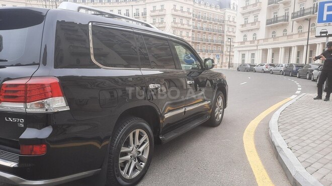 Lexus LX 570 2012, 215,000 km - 5.7 l - Füzuli