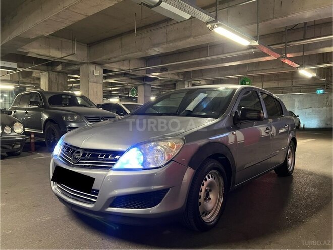 Opel Astra 2008, 172,000 km - 1.4 l - Bakı