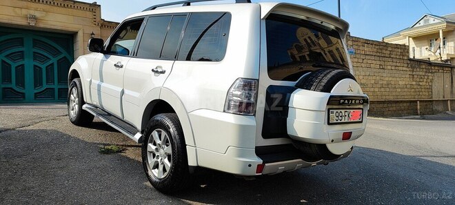 Mitsubishi Pajero 2013, 114,000 km - 3.5 l - Bakı