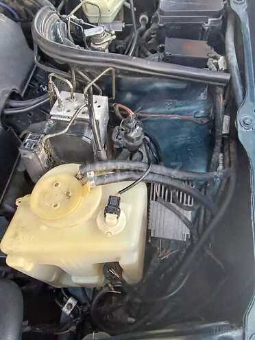 Mercedes E 240 1999, 321,000 km - 2.4 l - Şirvan