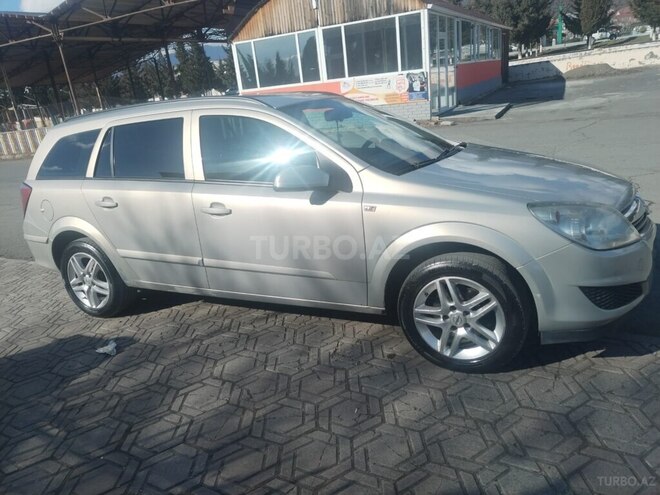 Opel Astra 2007, 430,000 km - 1.4 л - Zaqatala